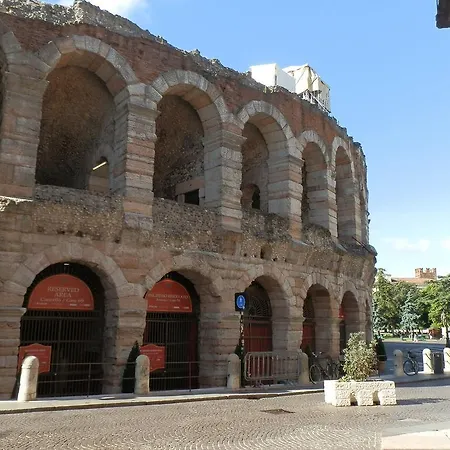Apartment Tosca *